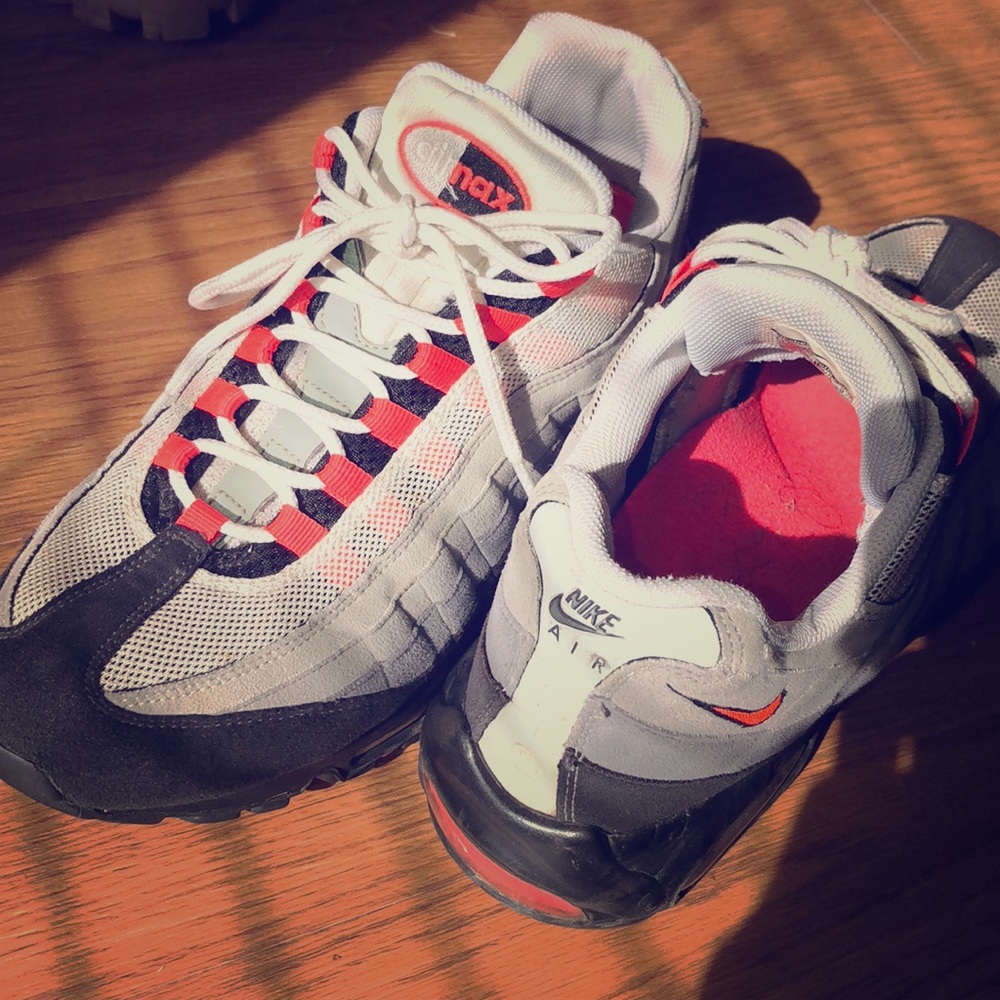 Air max shows nike